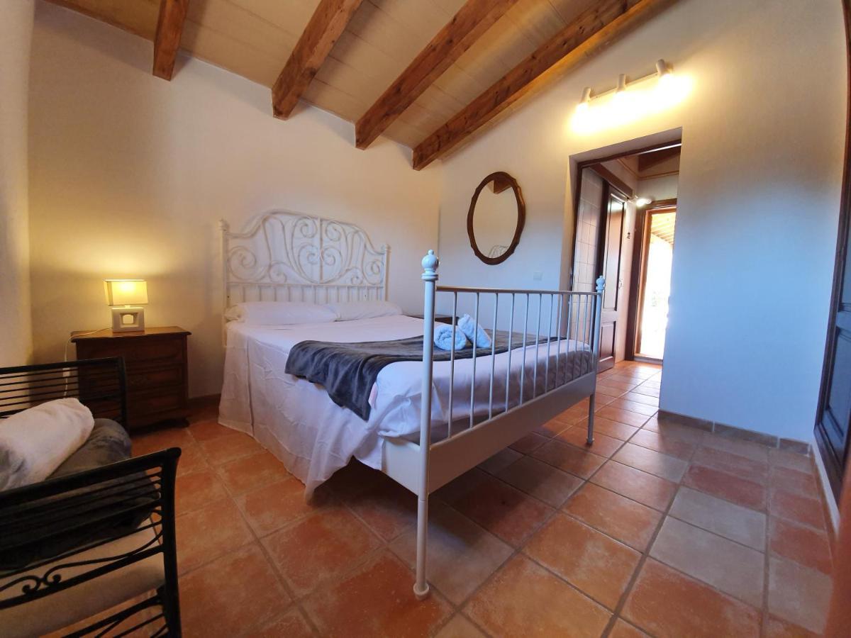 Es Fogoneu Villa Бинисалем Екстериор снимка